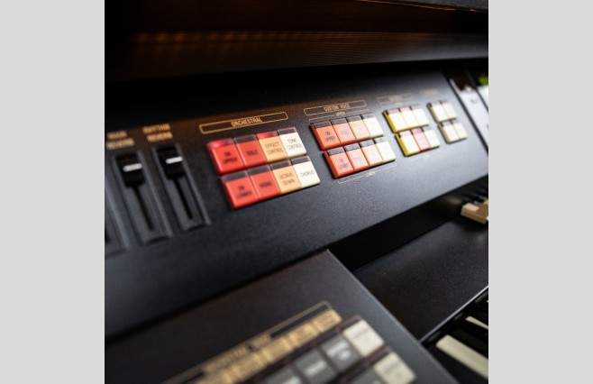 Used Hammond XT100 Organ All Inclusive Top Grade Package (SN:98010147) - Image 13